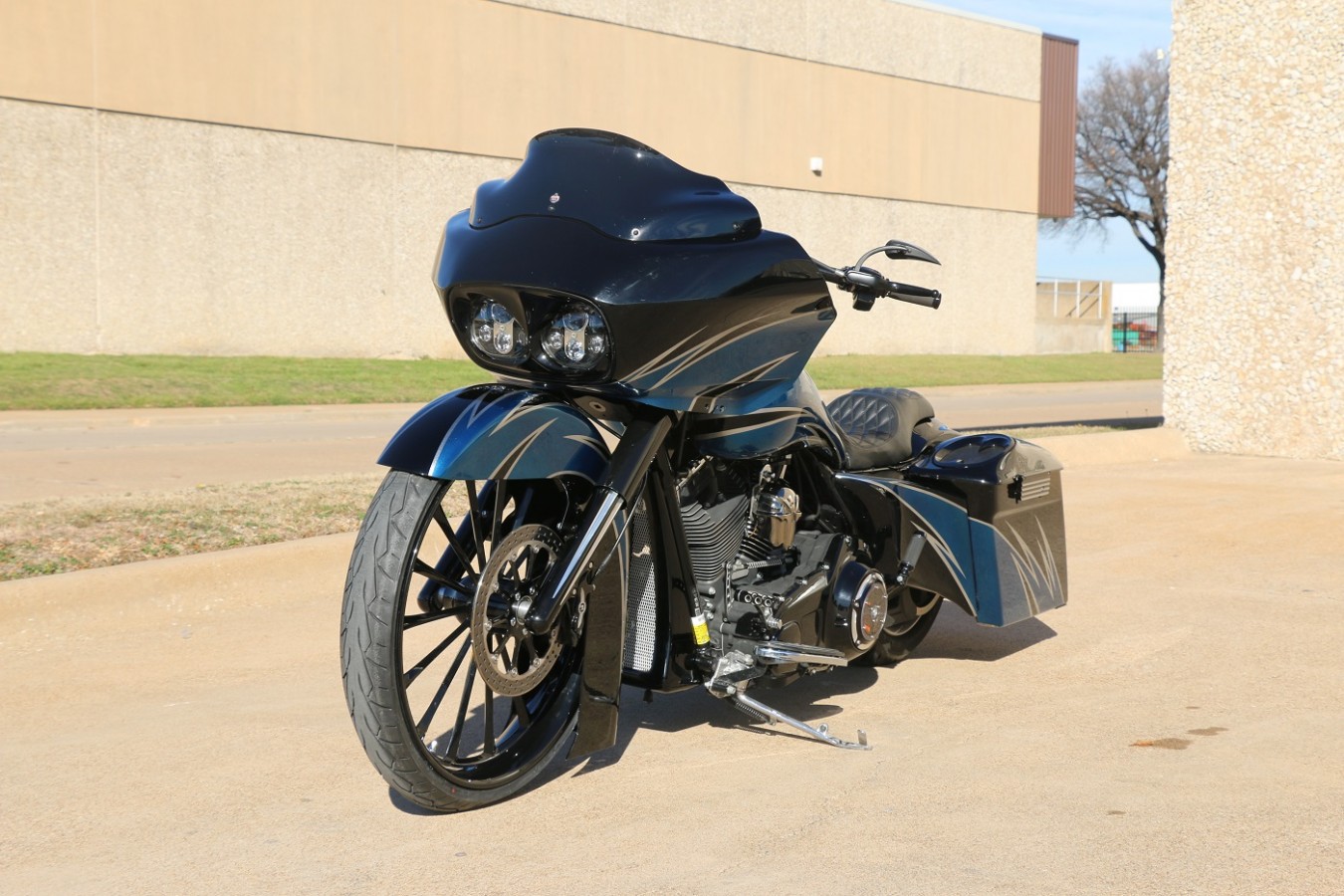 Custom Harley Bagger Parts | Pickard USA